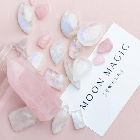 5 Signs Moonstone is Your Boho Gemstone