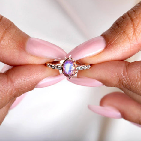 All About Diamonds: April Birthstones & Diamond Engagement Rings