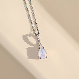 Moonstone Necklace Sway - June Birthstone