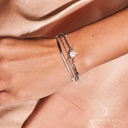 Plain Metal Wristlet - Herringbone Bracelet