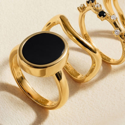Black Onyx Ring - Enfolded – Moon Magic