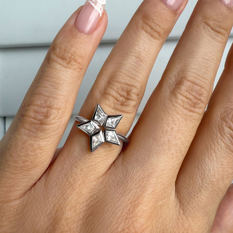 White Zircon Ring - Nova Star