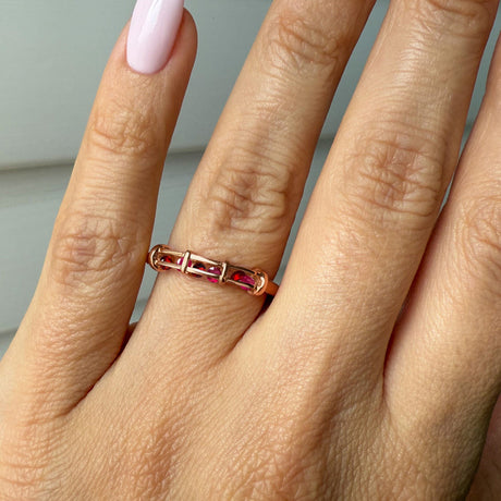 Ruby Garnet Fidget Ring - Motion Medicine