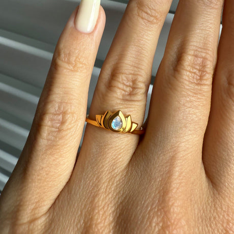 Moonstone Ring - Dainty Lotus