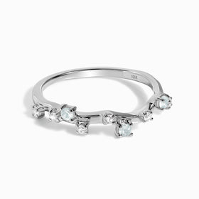 Aquamarine Solid Gold Ring - Stardust Band