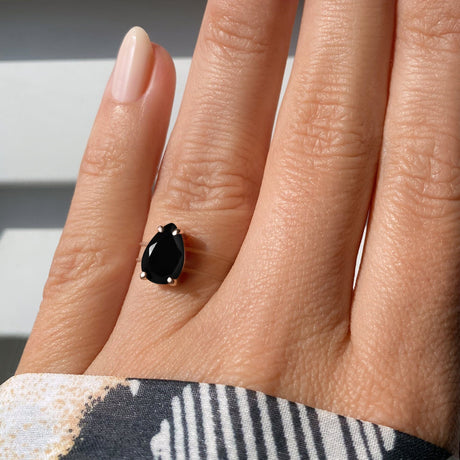 Black Onyx Ring Floating Sway - December Birthstone