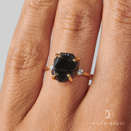 Black Obsidian Lab Diamond Ring - Raw Allure