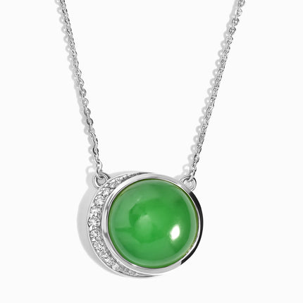 Green Jade Necklace - Moon Desire