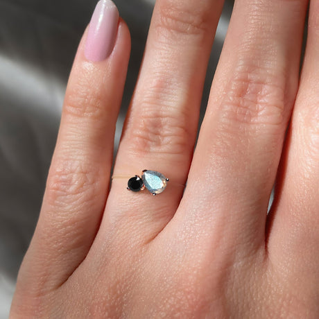 Floating Ring - Toi Et Moi Labradorite & Black Obsidian