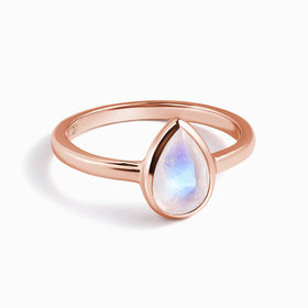 Moonstone Ring - Skin Kiss