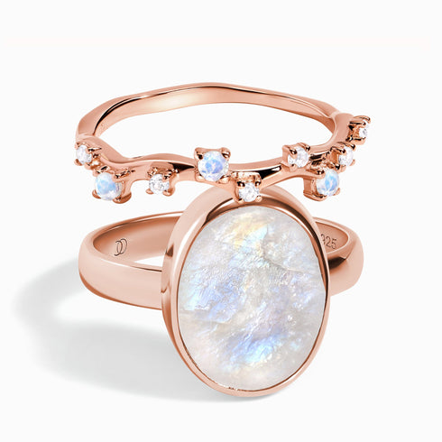 Raw Crystal Ring - Enfolded Moonstone – Moon Magic