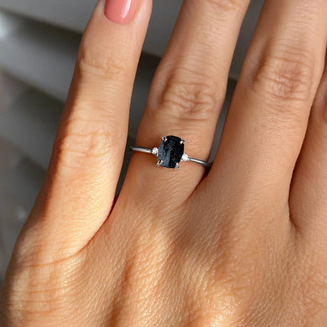 Black Obsidian Ring - Petite Raw Allure