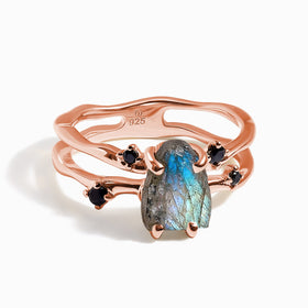Raw Crystal Ring - Flow Labradorite Black Spinel
