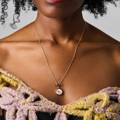 Mother Of Pearl T-Lock Necklace - Sol