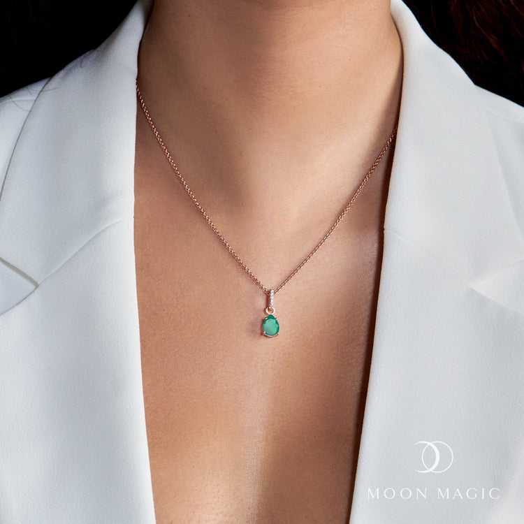 Green Onyx Necklace Sway - May Birthstone – Moon Magic