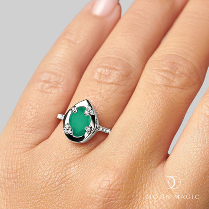 Green Onyx Ring - Hot And Heavenly