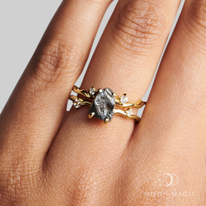 Buy Raw Meteorite Silver Ring Iron Meteorite Ring Raw Stone Ring, 925  Silver Ring, Statement Ring, Engagement Ring, Meteorite Handmade Ring Gift  Online in India - Etsy