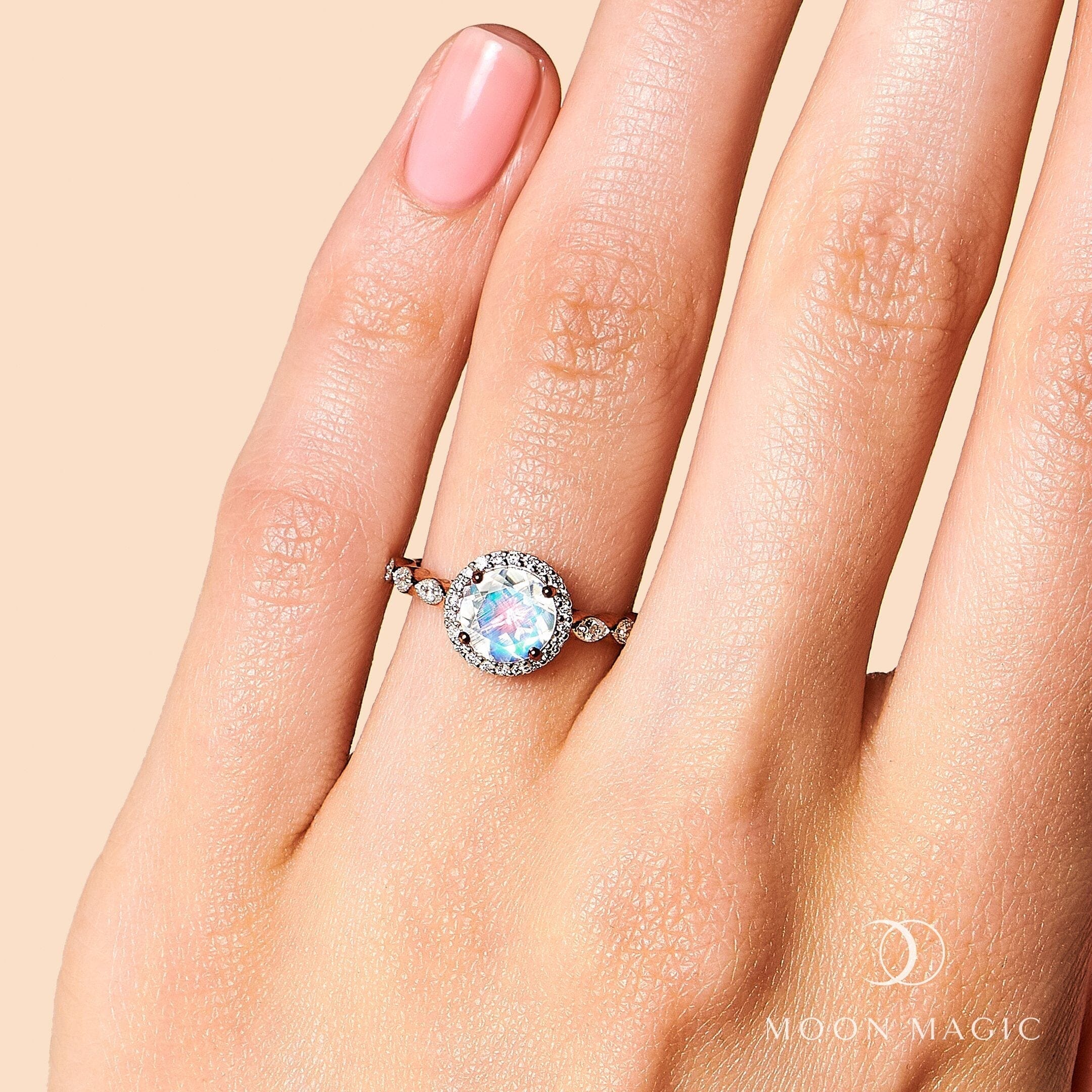 Moonstone Ring - Luna Delight – Moon Magic